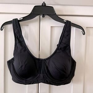 Sz38B Athleta Sports Bra